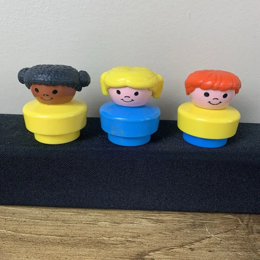 Vintage Fisher Price Little People Farm Tractor, Cars + Chunky Figures 1990